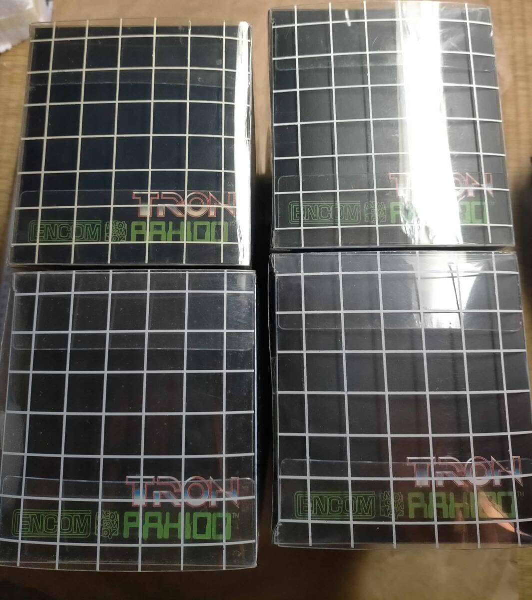 TRON ENCOM フィギュア 4個セット TRON ENCOM フィギュア 4個セット TRON ENCOM フィギュア 4個